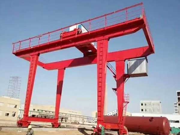 MGE450噸門式起重機(jī)