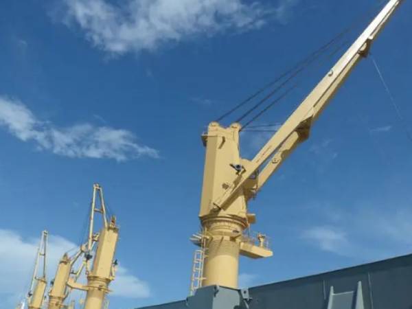 克令吊的安裝是否需要進(jìn)行特定的場地布置和準(zhǔn)備？