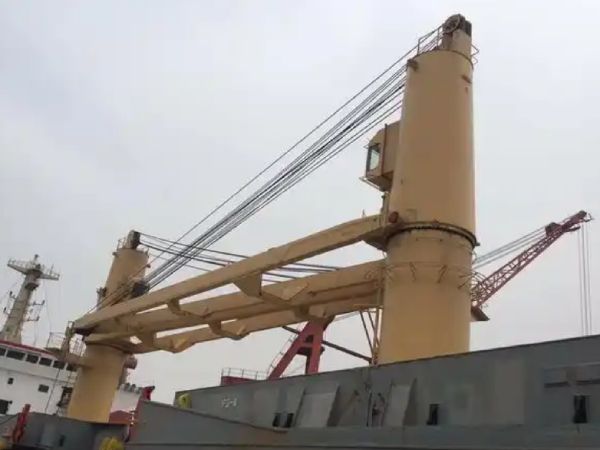 克令吊的安裝過程中如何處理可能的技術(shù)變更和調(diào)整?