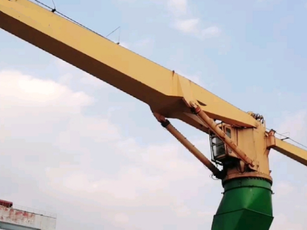 克令吊的安裝是否需要進(jìn)行特定的項目驗收和記錄管理？